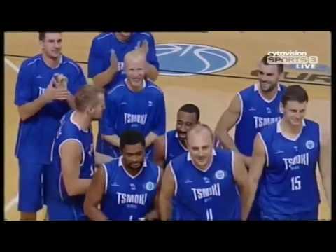 2016-11-02: Justin Gray (Джастин Грей) - Three-Point Buzzer @ APOEL vs. Цмоки-Минск