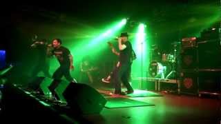 Def Con Dos - El Cazador de Elefantes. Rockstar Live Barakaldo. 06-04-2013