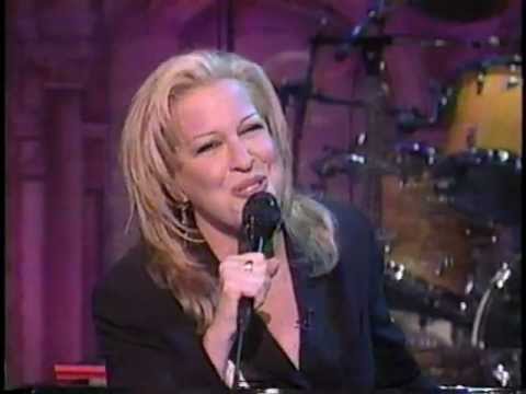 Videoclip de I Believe In You — Bette Midler