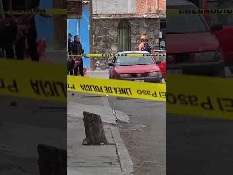 #Irapuato 🛑 Ataque armado asesina a hombre en la calle Eduardo Molina en la colonia playa azul 2da