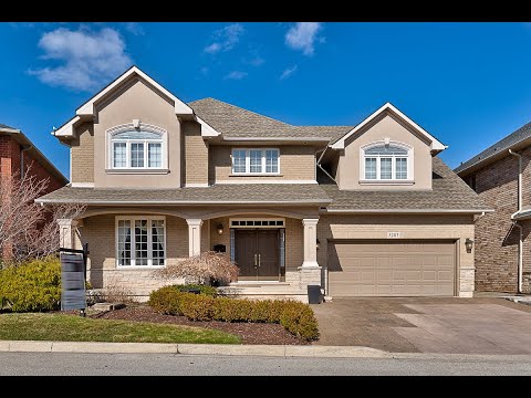 Burlington Real Estate | 5207 Tydman Way | Dan Cooper Group