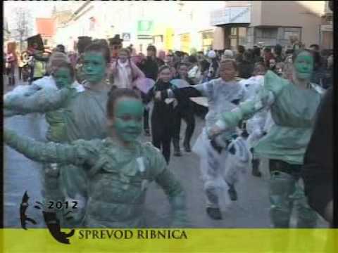 Sprevod pustnih mask v Ribnici 1.del 2012.mpg