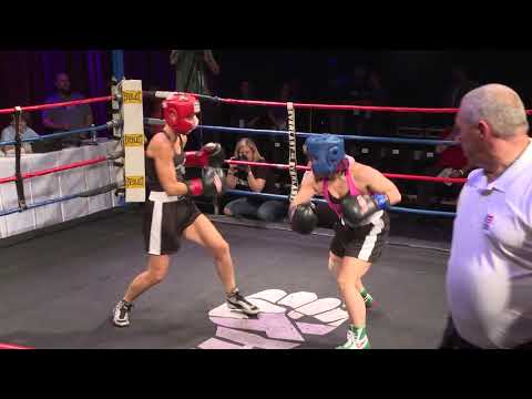 Fight 1 Karin Romanowski vs Helena Meirinho