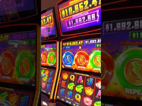 LIGHTNING STRIKES WITH THIS BONUS!!! ⚡️⚡️⚡️#slots #casino #jackpot #bonus