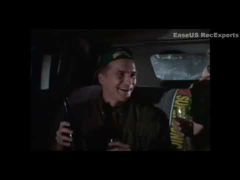 Frasier Daphne insults Bulldog after auction