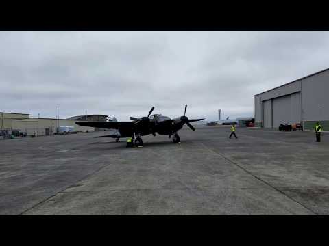 FHC's de Havilland Mosquito engine Run-up and shut-down 4K HD