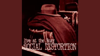 Mass Hysteria (Live)