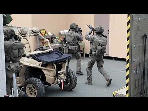 So stürmt die GSG-9 ein Wohnhaus! - Call of Duty zum Anfassen in Nürnberg!