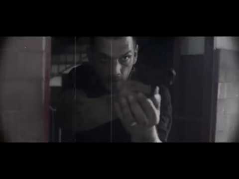 Cisky Mck -  "PIOVE SANGUE" official video/spy game interattivo