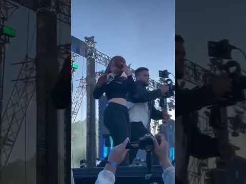 Fivio Foreign Brings Out Ice Spice (Munch) at Rolling Loud 🥵