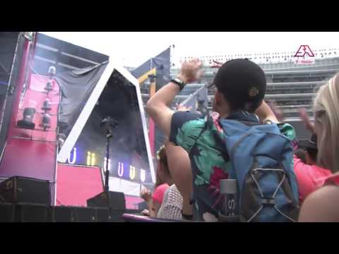 Jack Ü Live SAMF Chicago 2015 720p