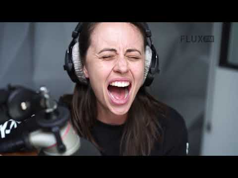 Gordi - "On My Side" live @FluxFM