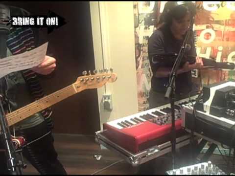 VOICST - Everyday I Work On The Road