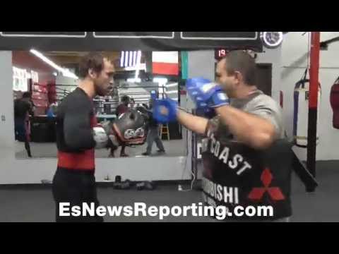Alexander Besputin working hard - EsNews Boxing