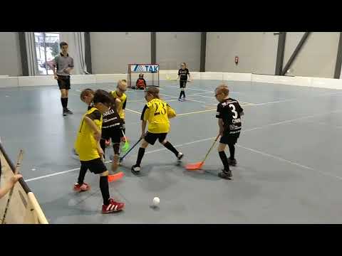 Koovee Mustat-Ilves East 1. erä