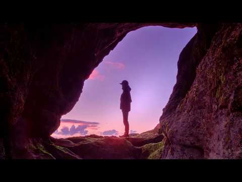 Justin Hartinger - Stay Up (ft. Natalia Eleni)