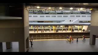 京都駅を通過する名鉄2200系