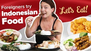 Is Indonesian Food Good? 🇮🇩 Trying Traditional Dishes in Bali, Indonesia