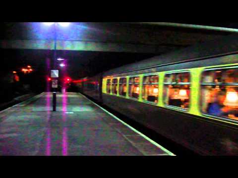 (HD) WCRC 47237 & 57313 on 1Z33 departs Newbury 19/04/2013