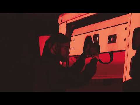 HADES66 x JUANKA x HANZEL LA H x YOVNGCHIMI x LA X27 - CLONIAO (OFFICIAL  VIDEO IA)