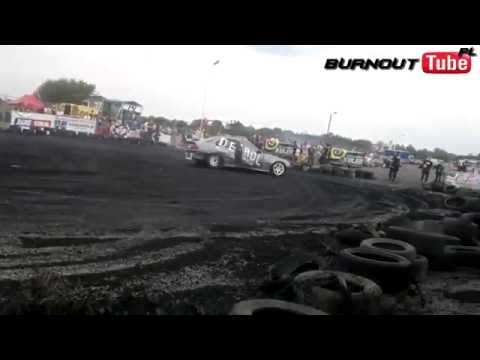 Palenie gumy BMW E36 328 "ZIELUN" (4) - XIX Ogólnopolski Zlot BMW Toruń 2016 #84