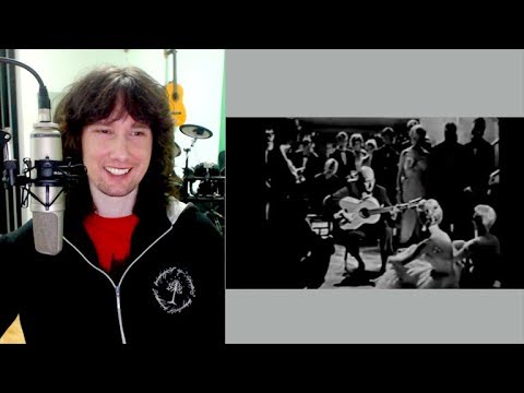 British guitarist reacts to Carlos Montoya's INSANE SHRED Flamenco style!