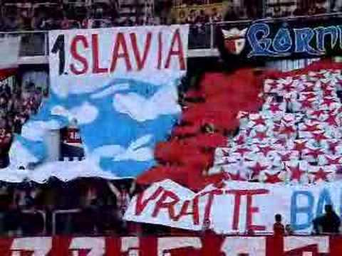 SLAVIAFOREVER.CZ  - Fanoušci při utkání Slavia-Baník 17.9.07