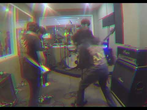 IRON VOLTAGE - IMMORTAL CRUSH LIVE AT THURSDAY NIGHT CLUB