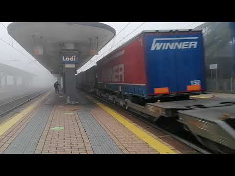 E 474 009 con TEC Winner Spedition in transito a Lodi 13/12/2020