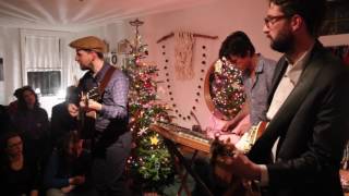 Chris Eldridge, Wesley Corbett, & Simon Chrisman - Livin' In the Mississippi Valley