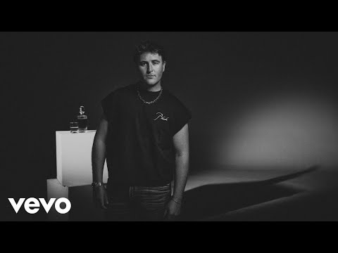 Graham Barham - BREAK OUT THE BOTTLE (Official Audio)