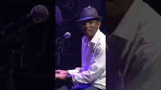 Download lagu Glenn Fredly - Januari (Lovevolution Concert, Singapore. 2010) #glennfredly #shorts mp3 Download lagu Glenn Fredly - Januari (Lovevolution Concert, Singapore. 2010) #glennfredly #shorts mp3