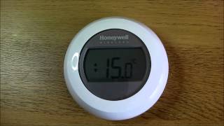 How Honeywell single zone thermostat Y87RF operates with Evohome base controller video  T87RF