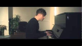 Ben Montague - Haunted.flv