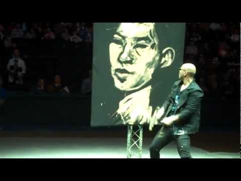 Jeremy Lin artist show at half time of Knicks Game was INCREDIBLE