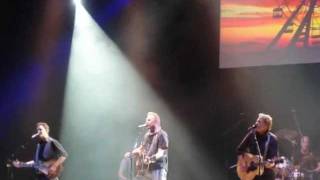 Kevin Costner & Modern West - Red River / The Way That You Love Me / Indian Summer