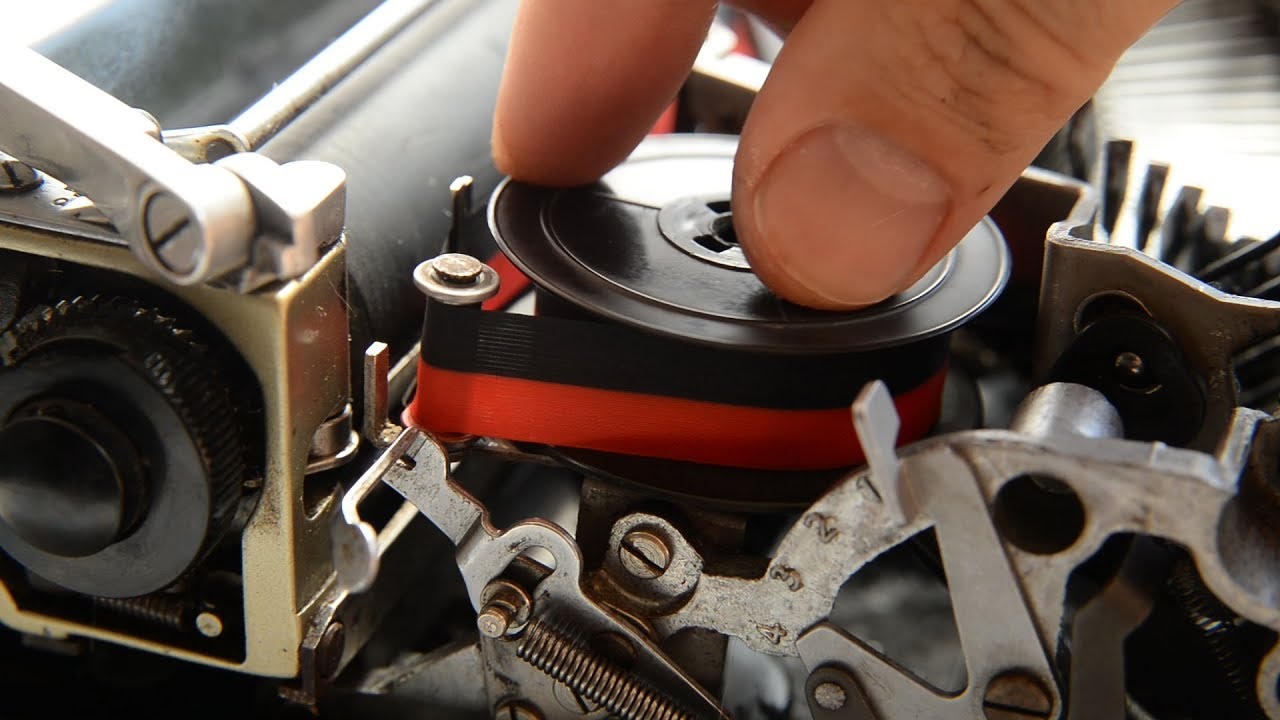 Watch Cambio de Cinta en la LETTERA22 Now Cambio de Cinta en la LETTERA22