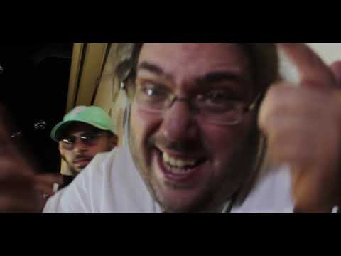 Video thumbnail for Lukach Bahur Meshune - לוקץ’ בחור משונה