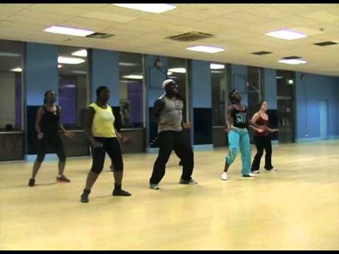 Routine   Zumba Mami Reggaeton 1