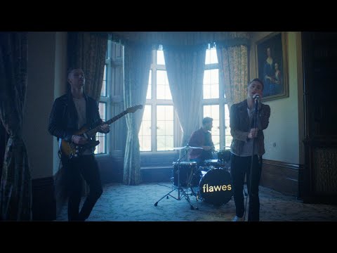 Flawes - Look No Further (Official Video)