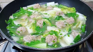 EASY, HEALTHY AND DELICIOUS VEGETABLE AND PORK SOUP! SIMPLE INGREDIENTS ONLY!