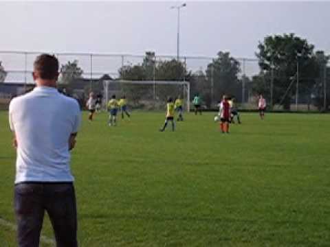 Seizoen 2009/2010 FC Zoetermeer D2 thuis tegen RKAVV D2 op 19 september 2009