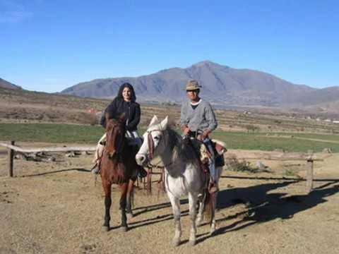 En Un Valle Verde - Chango Rodriguez