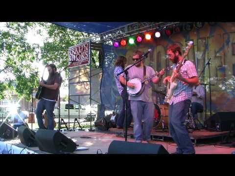 The New Familiars- Got this Disease (GROOVEFEST 2010 CEDAR CITY UT)