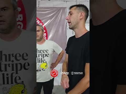 Entrega de materiales de construcción al club Sportivo de la localidad