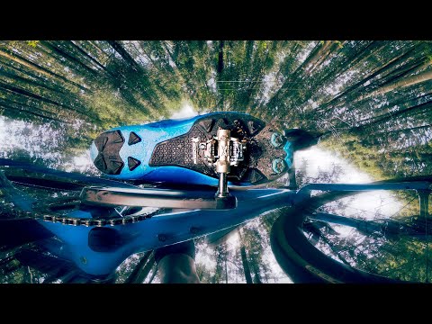 Pedal down to the UCI weight limit? Xpedo M-Force Ti