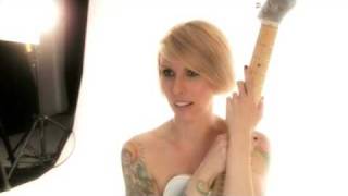 Video thumbnail for Getting Naked with Moody Straps by TheMomoZone