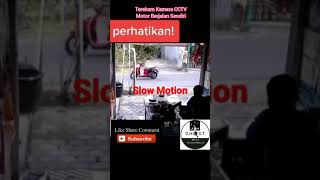 Download lagu Terekam CCTV Motor Jalan Sendiri mp3 Download lagu Terekam CCTV Motor Jalan Sendiri mp3
