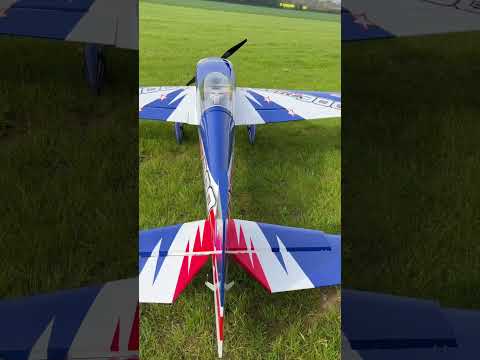 Let’s go flying! It’s an Extreme Flight Day! #extremeflight #modelplane #extra