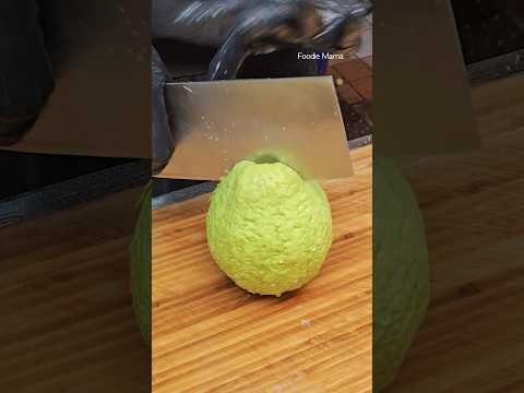 Crazy Speed! Amazing GUAVA Fruits Cutting Skills - Taiwanese Street Food #shorts